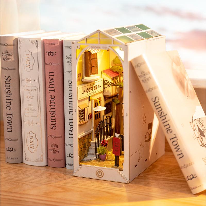 3D Book Nook Model - Image 5