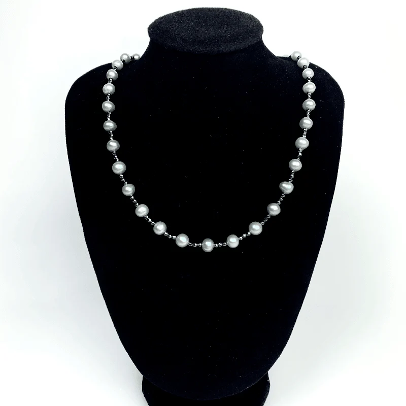 Courtship Pearl Necklace - Image 3