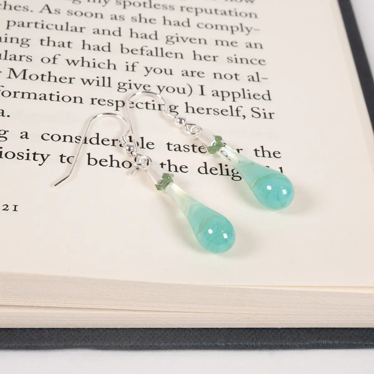 Swirled Molten Glass Drop Earrings Mint - Image 3