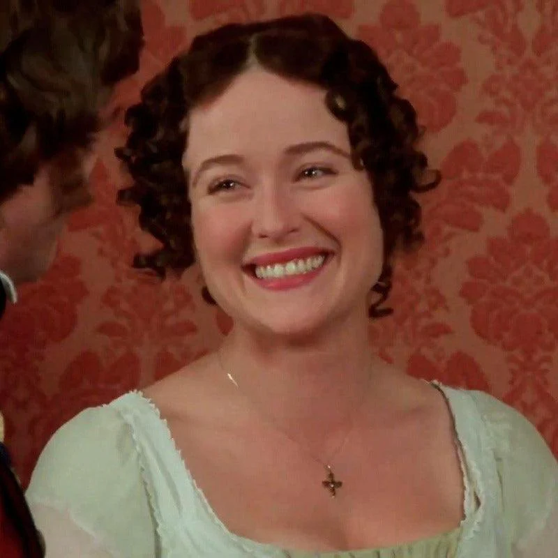 Elizabeth Bennet Cross Earrings - Image 5
