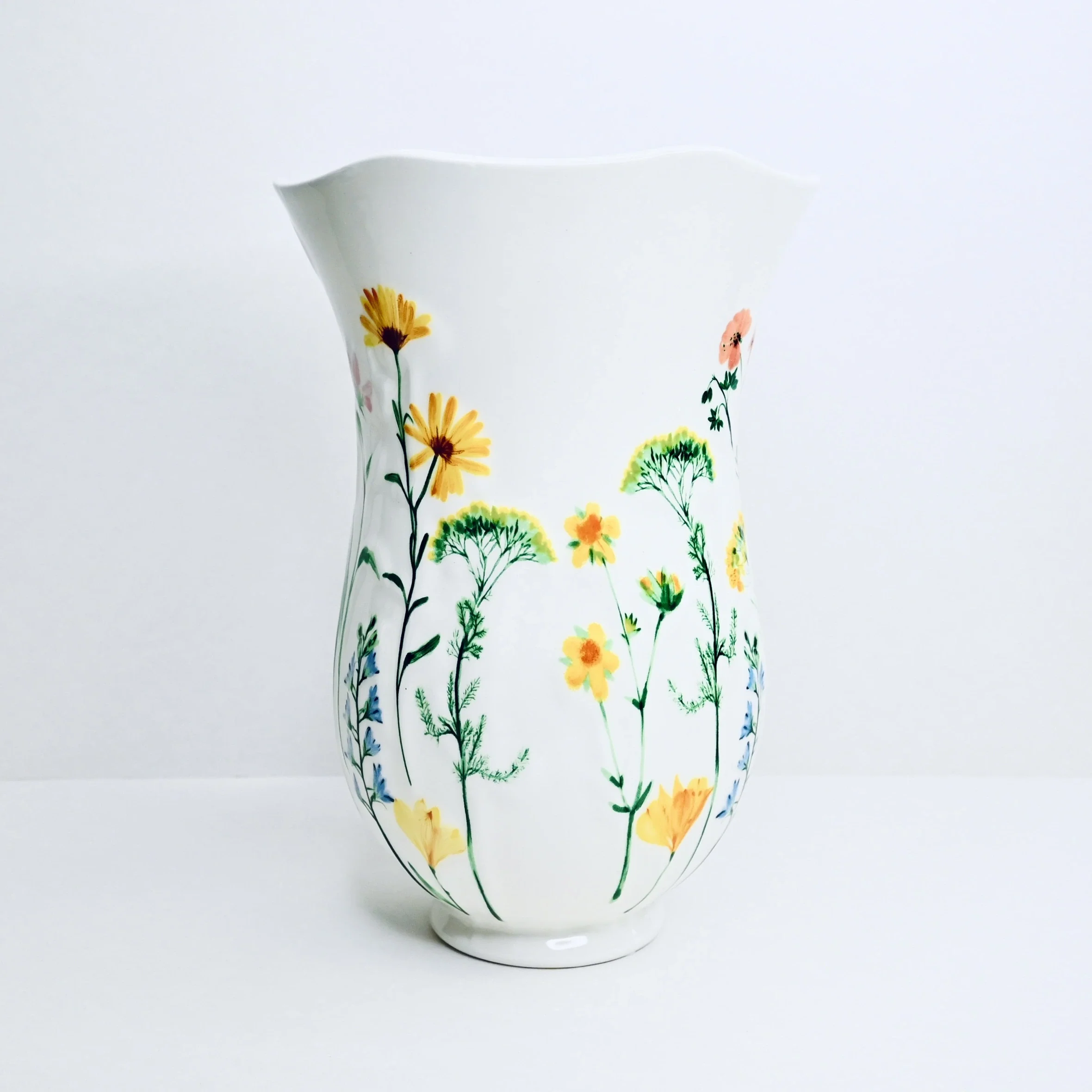 Jane Austen's Floral Garden Fluted Vase - Image 2