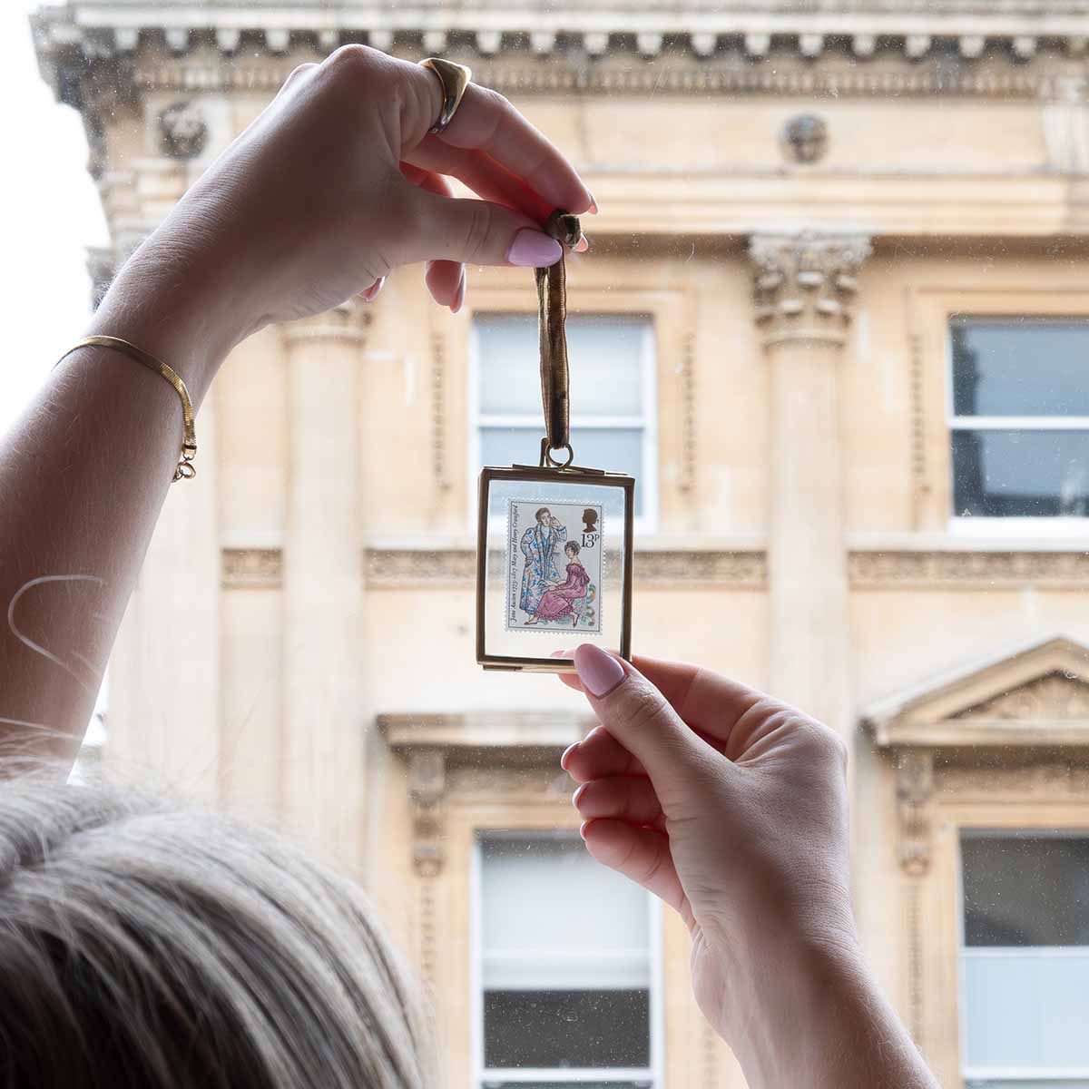 Limited Edition Jane Austen Stamp in Hanging Frame - Mary and Henry Crawford - Image 5