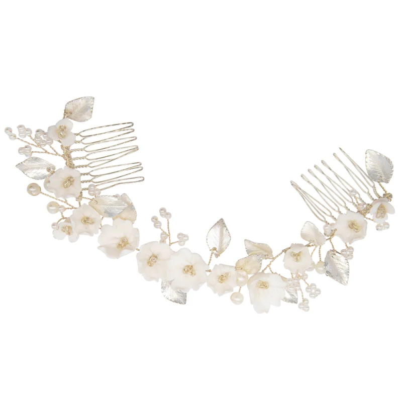 Netherfield Ball Pearl and Flower Hair Comb Accessory - Image 4