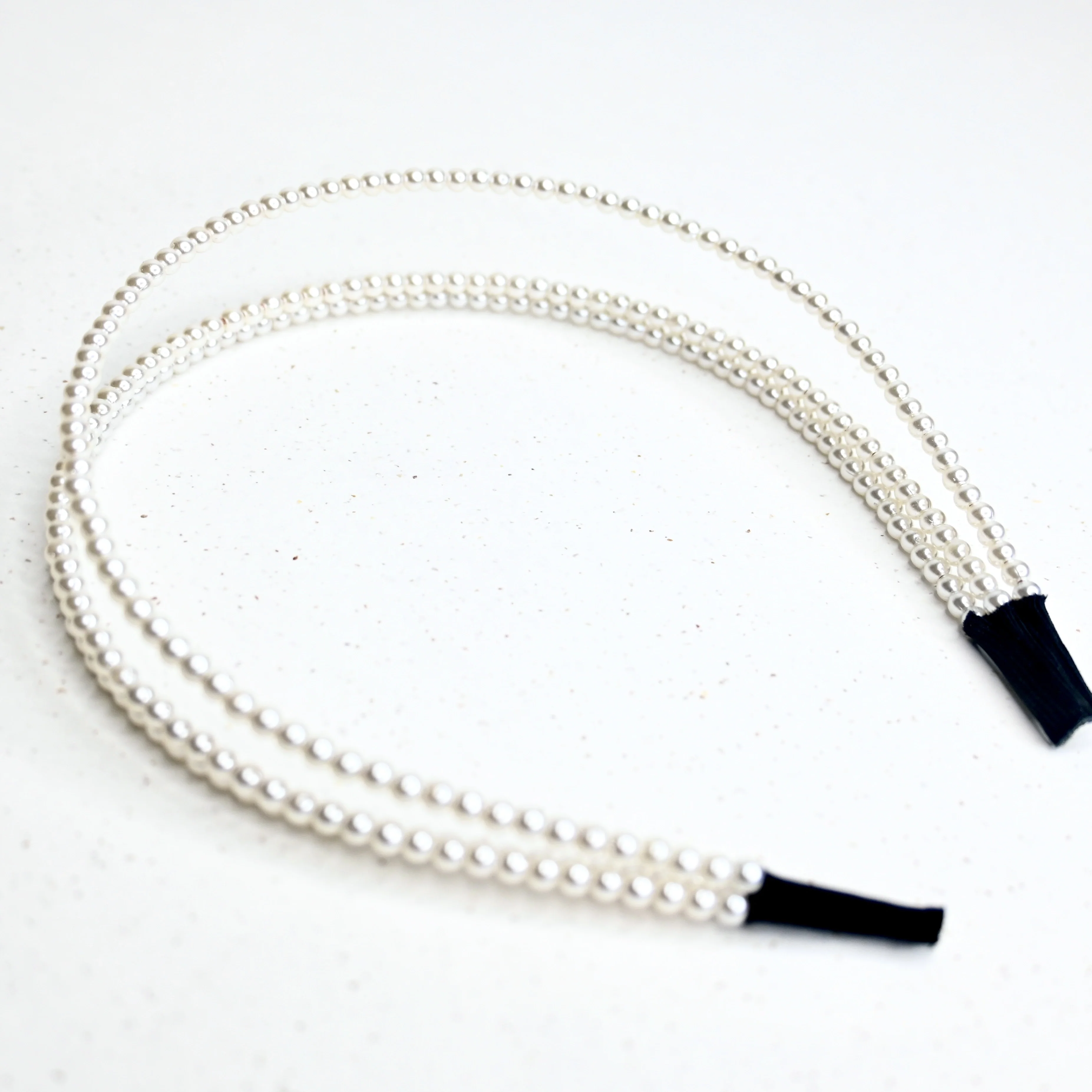 Netherfield Ball Triple Row Pearl Headband - Image 2