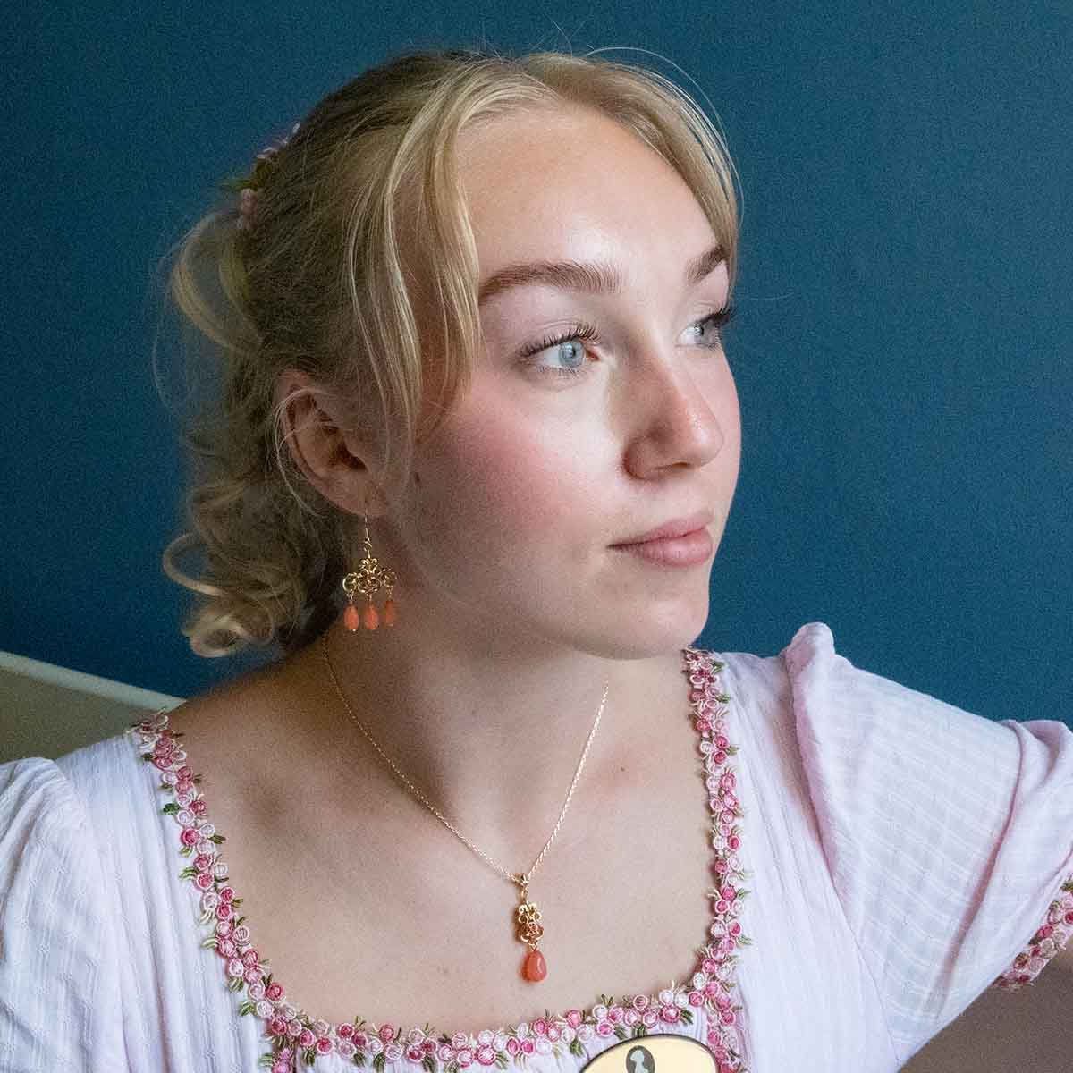 Regency Coral Necklace - Image 8