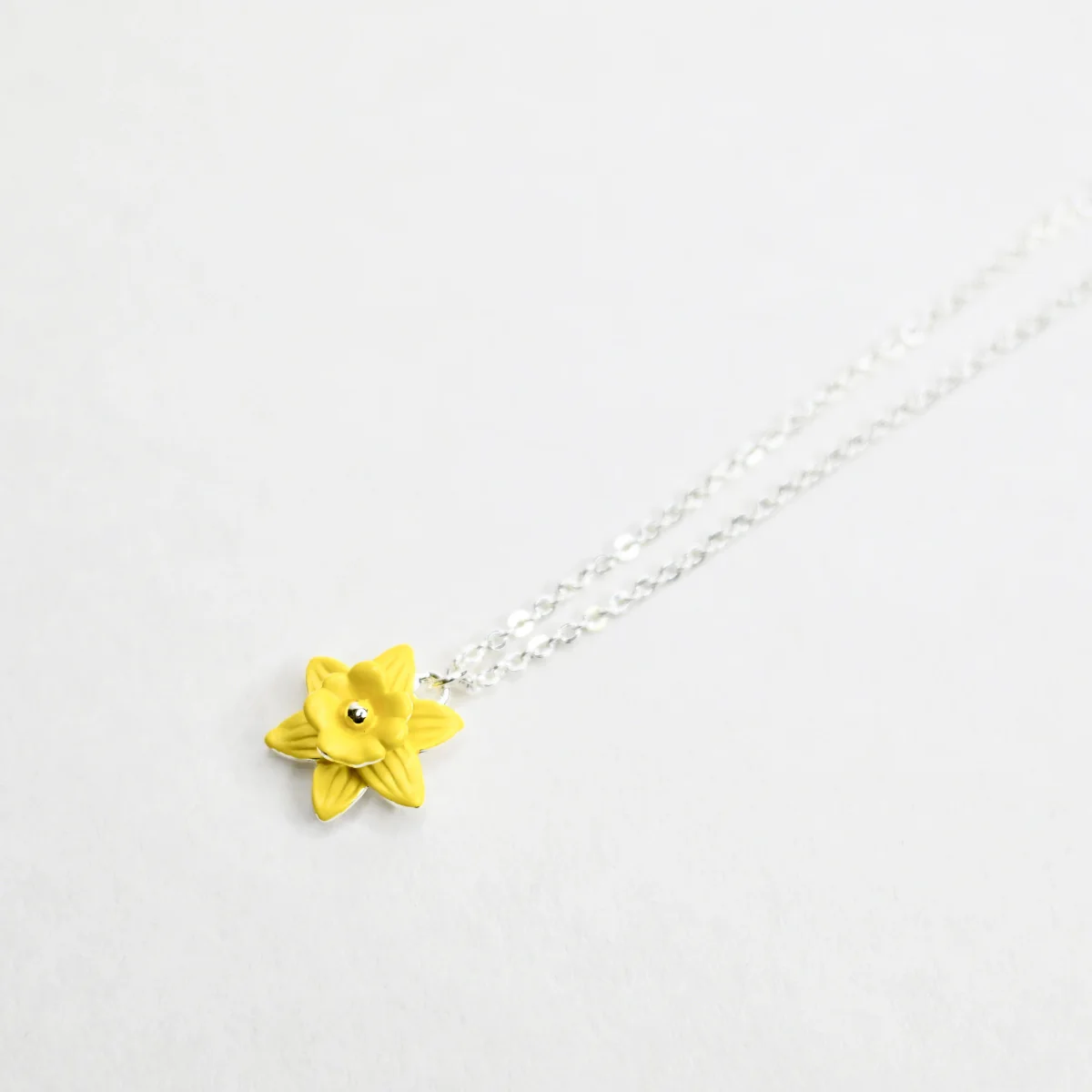 Sotherton Daffodil Necklace - Image 3